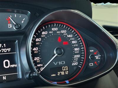 2015 Audi R8 5.2 quattro   - Photo 19 - Lennox, CA 90304