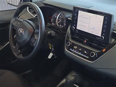 2022 Toyota Corolla LE   - Photo 17 - Lennox, CA 90304