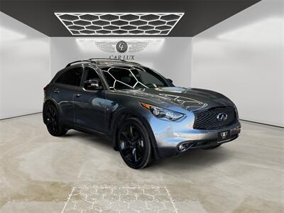 2017 INFINITI QX70   - Photo 7 - Lennox, CA 90304