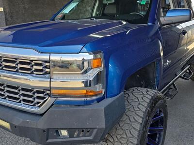 2018 Chevrolet Silverado 1500 LT LT1   - Photo 25 - Lennox, CA 90304