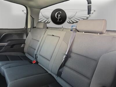 2018 Chevrolet Silverado 1500 LT LT1   - Photo 17 - Lennox, CA 90304