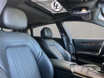2017 Maserati Quattroporte S   - Photo 16 - Lennox, CA 90304