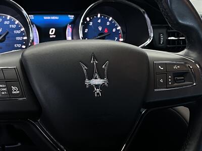 2017 Maserati Quattroporte S   - Photo 22 - Lennox, CA 90304