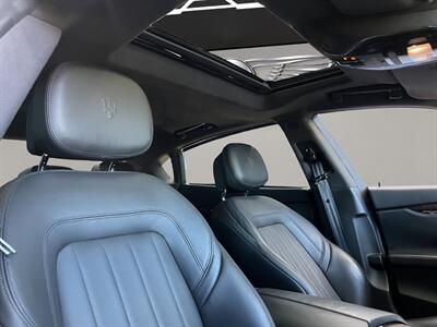 2017 Maserati Quattroporte S   - Photo 20 - Lennox, CA 90304