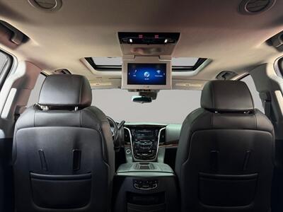 2018 Cadillac Escalade Premium Luxury   - Photo 27 - Lennox, CA 90304