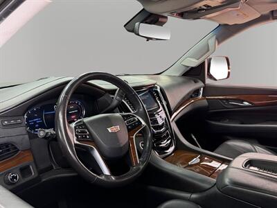 2018 Cadillac Escalade Premium Luxury   - Photo 16 - Lennox, CA 90304