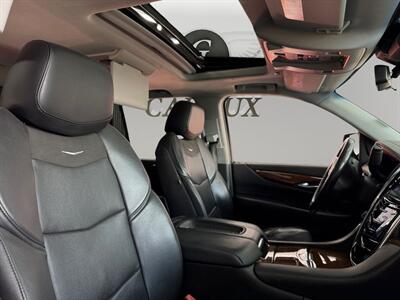 2018 Cadillac Escalade Premium Luxury   - Photo 15 - Lennox, CA 90304