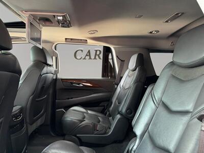 2018 Cadillac Escalade Premium Luxury   - Photo 13 - Lennox, CA 90304