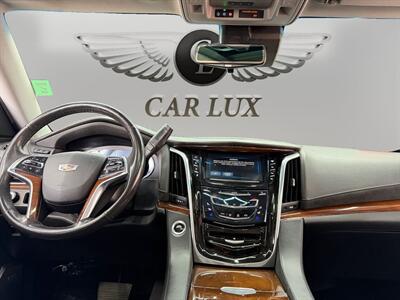 2018 Cadillac Escalade Premium Luxury   - Photo 11 - Lennox, CA 90304
