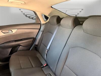 2019 Kia Forte LXS - Photo 13 - Lennox, CA 90304