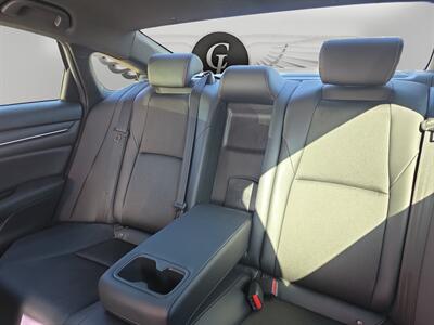 2022 Honda Accord Hybrid Sport   - Photo 13 - Lennox, CA 90304