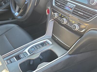 2022 Honda Accord Hybrid Sport   - Photo 16 - Lennox, CA 90304