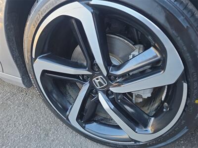 2022 Honda Accord Hybrid Sport   - Photo 18 - Lennox, CA 90304