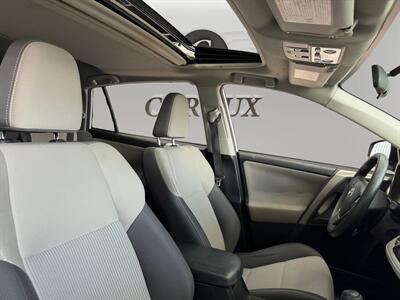 2015 Toyota RAV4 XLE - Photo 14 - Lennox, CA 90304