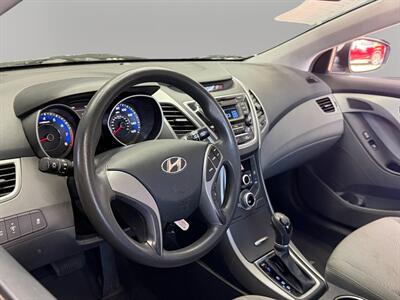 2014 Hyundai ELANTRA SE - Photo 16 - Lennox, CA 90304