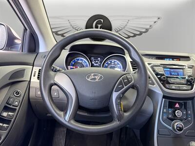 2014 Hyundai ELANTRA SE - Photo 12 - Lennox, CA 90304