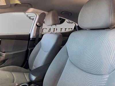 2014 Hyundai ELANTRA SE - Photo 9 - Lennox, CA 90304