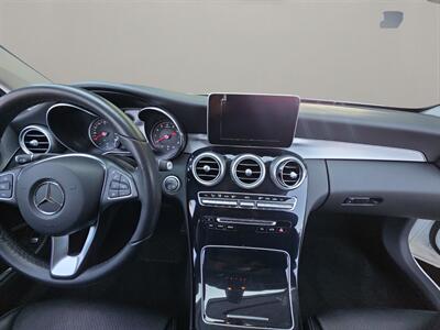 2017 Mercedes-Benz C 300   - Photo 14 - Lennox, CA 90304