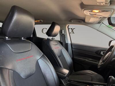 2022 Jeep Compass Trailhawk   - Photo 14 - Lennox, CA 90304