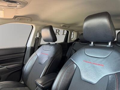 2022 Jeep Compass Trailhawk   - Photo 9 - Lennox, CA 90304