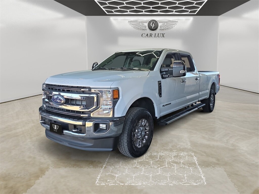 2022 Ford F-250 XLT   - Photo 1 - Lennox, CA 90304