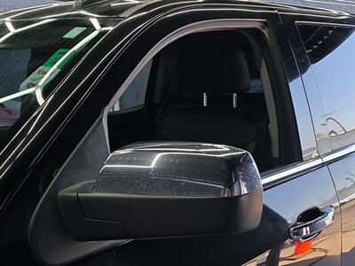 2018 GMC Sierra 1500 SLT   - Photo 27 - Lennox, CA 90304