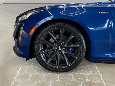 2021 Cadillac CT5-V V-Series   - Photo 14 - Lennox, CA 90304