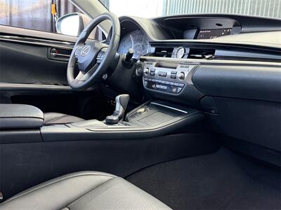 2016 Lexus ES 350   - Photo 18 - Lennox, CA 90304
