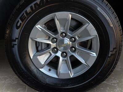 2020 Chevrolet Silverado 1500 LT   - Photo 20 - Lennox, CA 90304