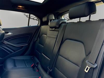 2019 Mercedes-Benz GLA GLA 250   - Photo 13 - Lennox, CA 90304