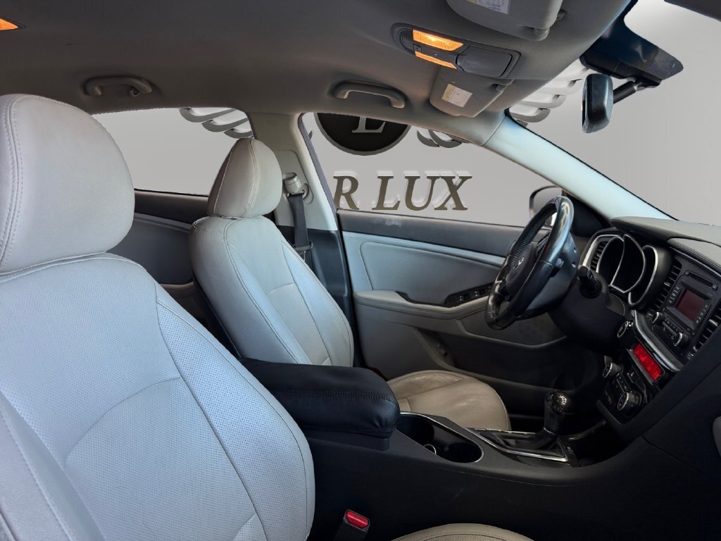 2015 Kia Optima EX - Photo 14 - Lennox, CA 90304