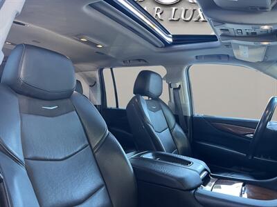 2017 Cadillac Escalade ESV Luxury   - Photo 16 - Lennox, CA 90304