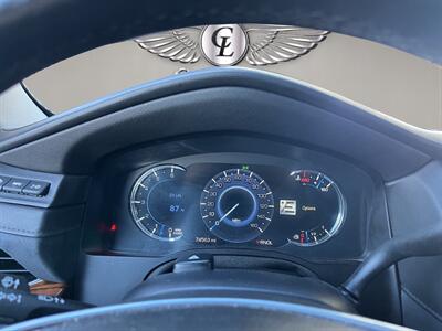 2017 Cadillac Escalade ESV Luxury   - Photo 11 - Lennox, CA 90304