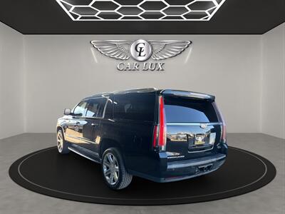 2017 Cadillac Escalade ESV Luxury   - Photo 5 - Lennox, CA 90304