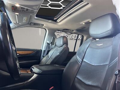 2017 Cadillac Escalade ESV Luxury   - Photo 9 - Lennox, CA 90304