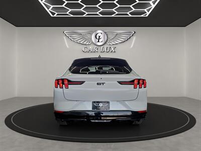 2023 Ford Mustang Mach-E GT   - Photo 6 - Lennox, CA 90304