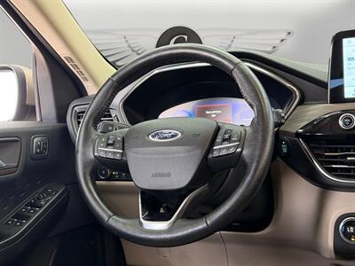 2020 Ford Escape Titanium   - Photo 12 - Lennox, CA 90304