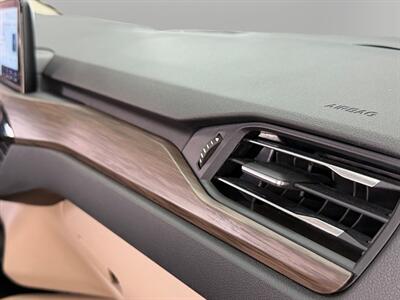 2020 Ford Escape Titanium   - Photo 21 - Lennox, CA 90304