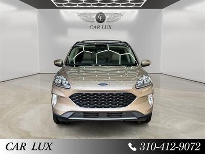 2020 Ford Escape Titanium   - Photo 8 - Lennox, CA 90304