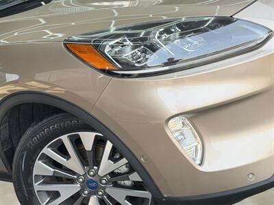 2020 Ford Escape Titanium   - Photo 25 - Lennox, CA 90304