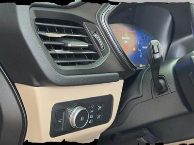 2020 Ford Escape Titanium   - Photo 23 - Lennox, CA 90304