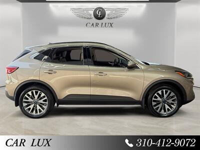 2020 Ford Escape Titanium   - Photo 6 - Lennox, CA 90304