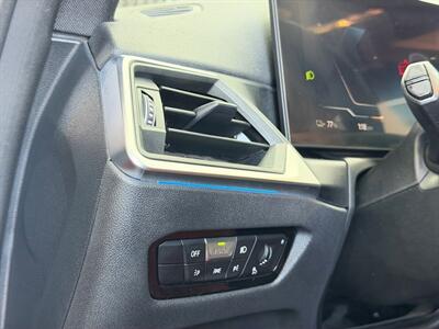 2023 BMW i4 eDrive35 - Photo 19 - Lennox, CA 90304