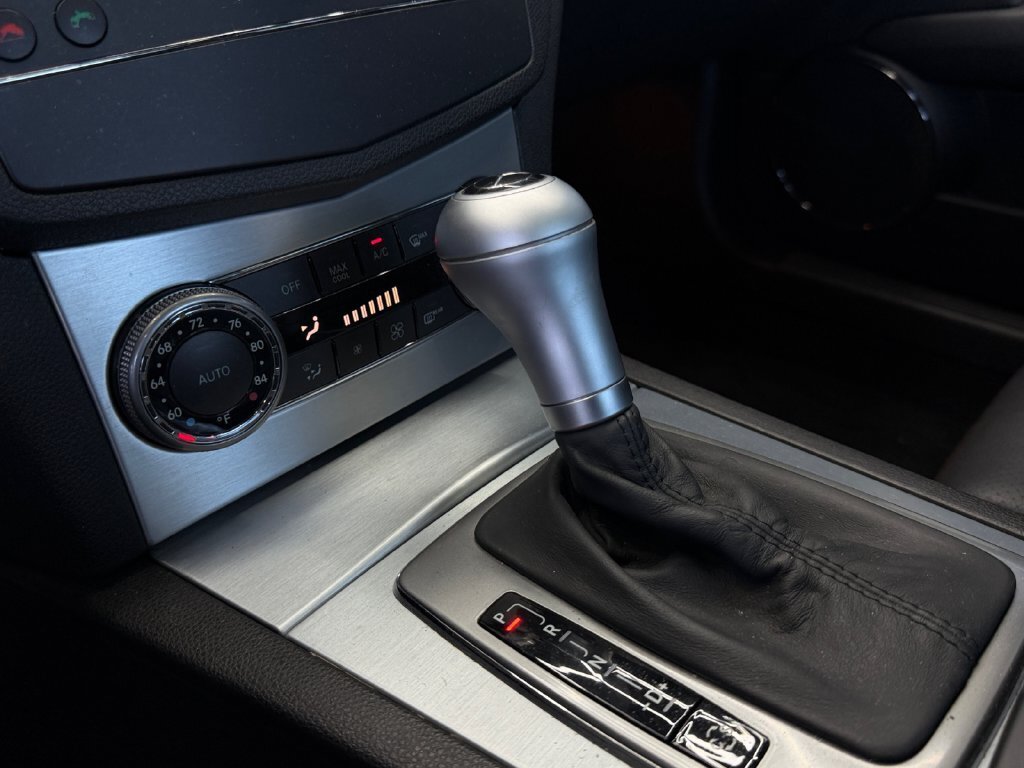 2009 Mercedes-Benz C 300 - Photo 20 - Lennox, CA 90304