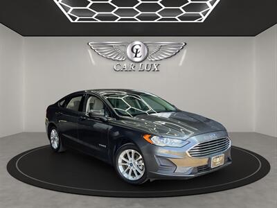 2019 Ford Fusion Hybrid SE   - Photo 1 - Lennox, CA 90304