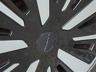 2024 Lucid Air Touring - Photo 18 - Lennox, CA 90304