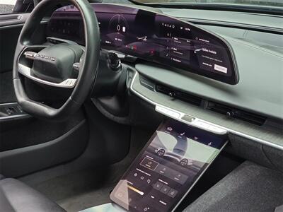 2024 Lucid Air Touring - Photo 16 - Lennox, CA 90304