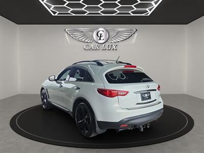 2015 INFINITI QX70   - Photo 5 - Lennox, CA 90304