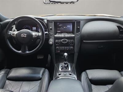 2015 INFINITI QX70   - Photo 14 - Lennox, CA 90304