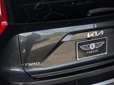 2023 Kia Niro SX Touring - Photo 19 - Lennox, CA 90304